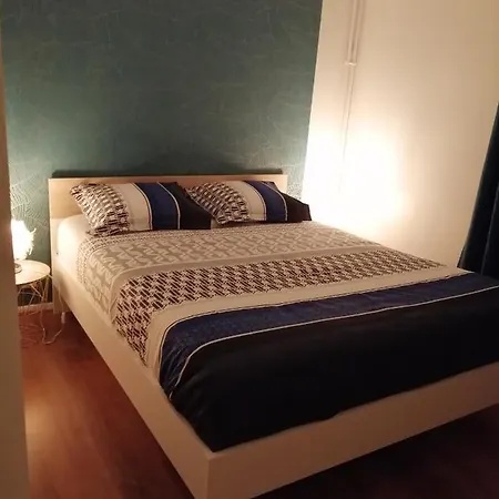 Chaleureux Apartman *