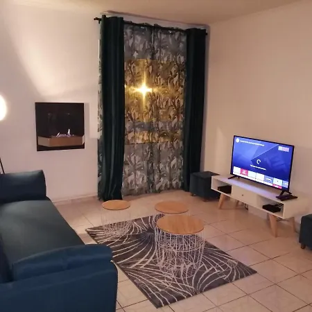 Apartman Chaleureux Viry-Châtillon